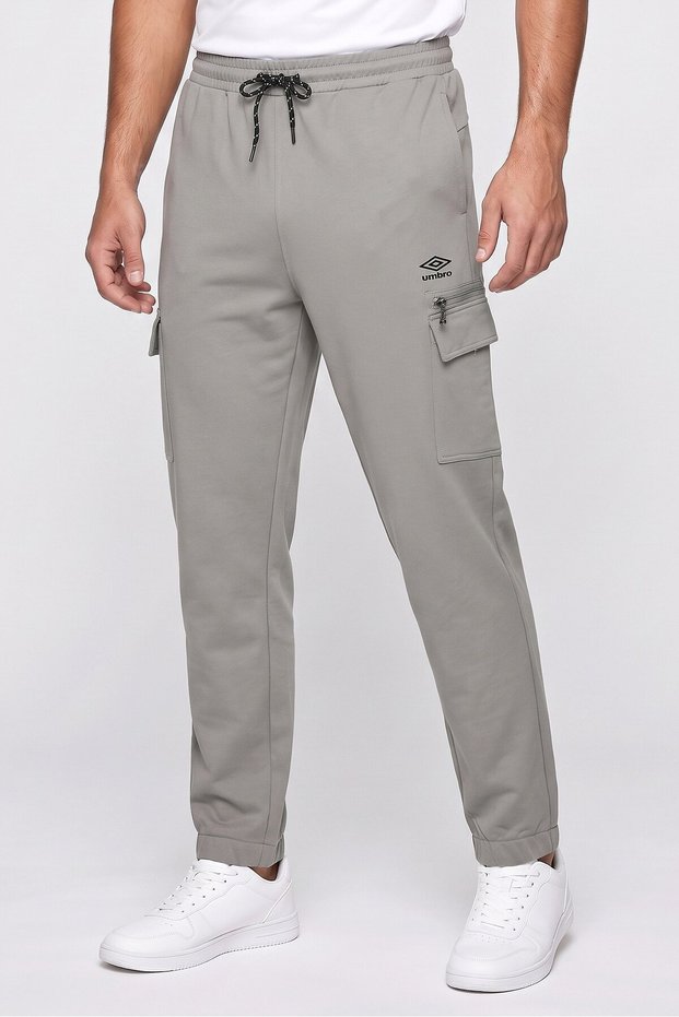 Men Sportswear Fit Outdoor Sweatpants, Grey