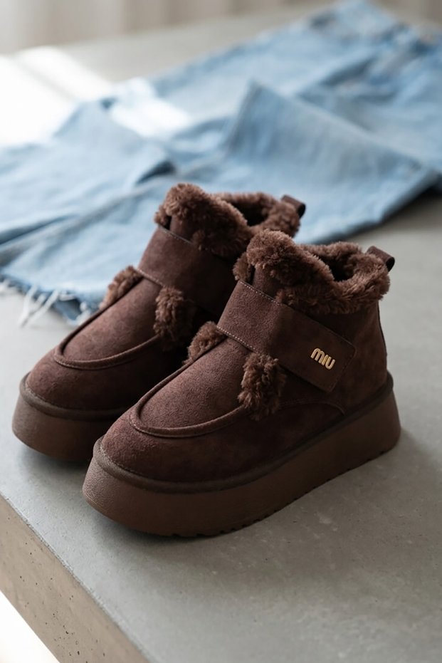Velcro Brown (4.5 cm) Daily Use Boots with Fur Lining and Laces