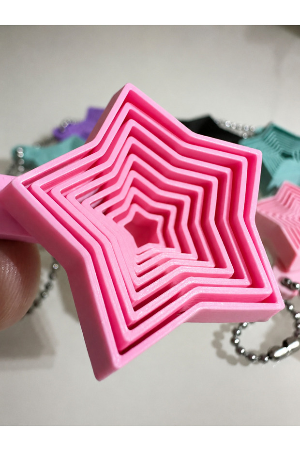 3D-Printed Star Fidget Keychain—Movable Toy and Bag Accessory—Pink