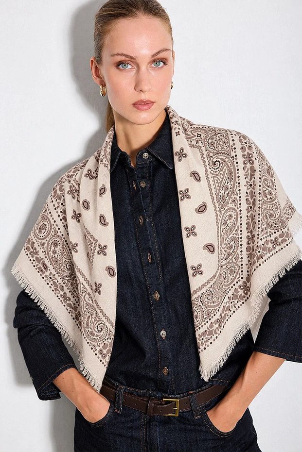 Bandana Patterned Shawl - Ecru