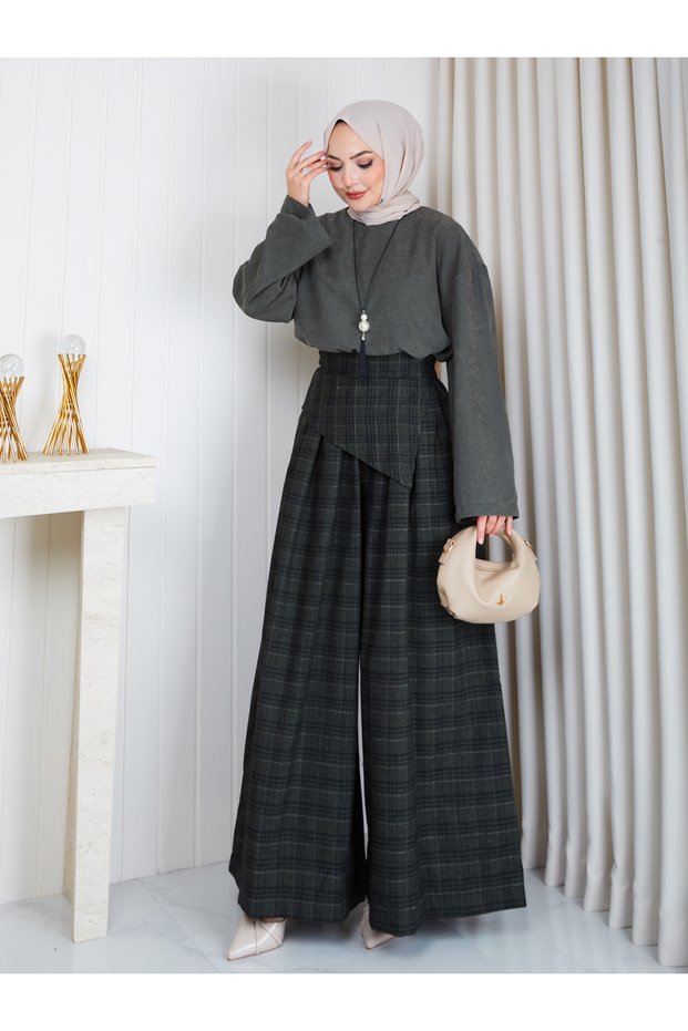 Women's Kaerli̇ Super Wide-Leg Pants and Blazer Suit with Necklace