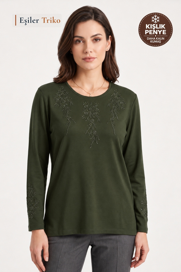 Women's Winter Rose Bunch Pattern Collar and Sleeves Embroidered, Stoned Clover Fabric Mother Combed Cotton Blouse