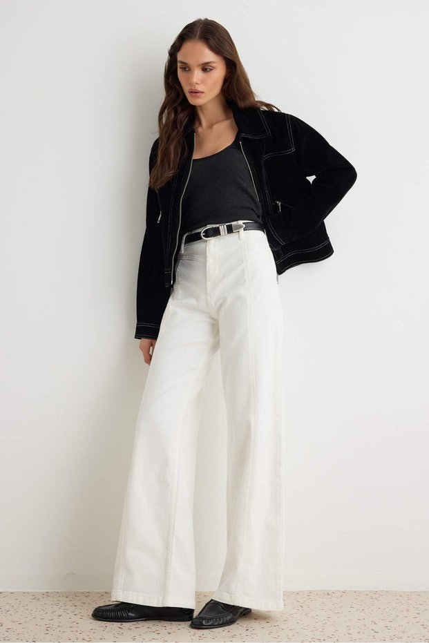 Beyaz Yüksek Bel Wide Leg Jeans TWOAW27JE00317