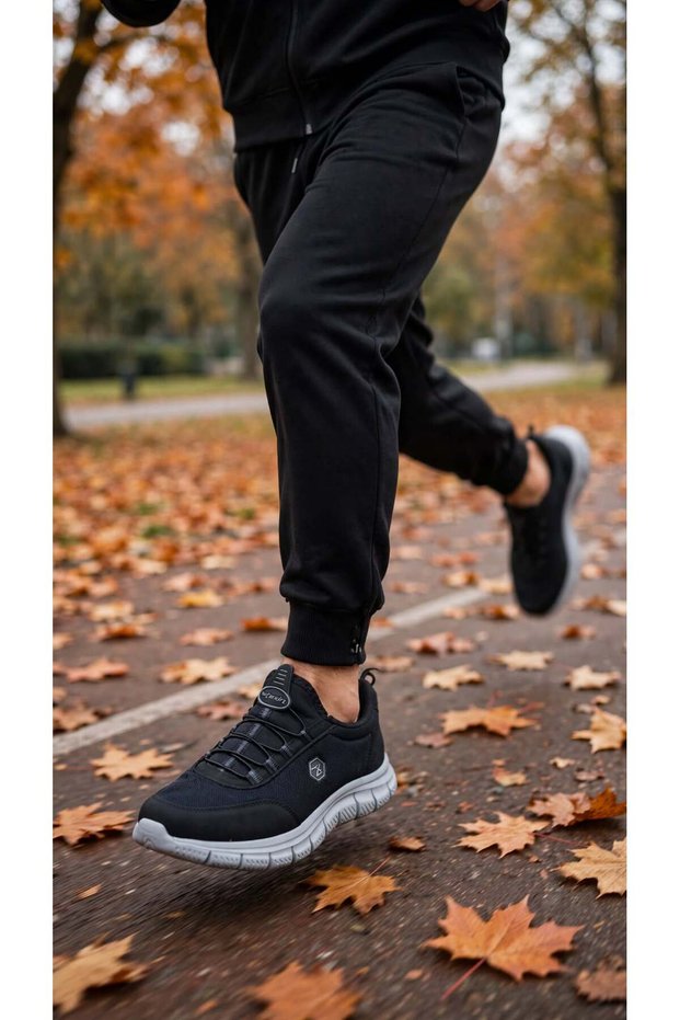 Men's Casual Non-Slip Sole Black and Smoked Color Laceless Casual Shoes