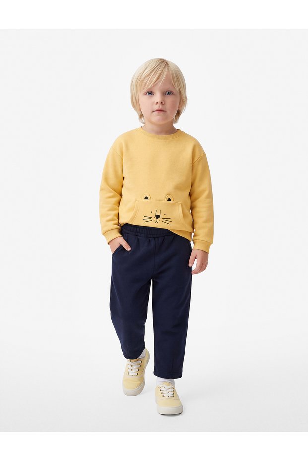 Pockets and Elastic Waist Barrel Cut Jogger Sweatpants