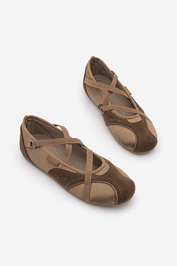 Women's Cross-Strapped Textured Surface Mary Jane Casual Sports Ballerina Sneaker Dorevu Light Brown Suede