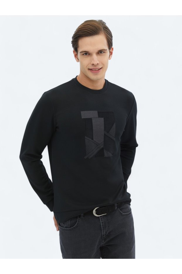 Black Crew Neck Printed Sweatshirt