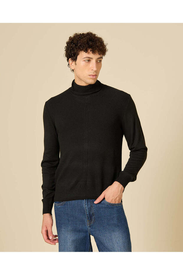 Men Black High-Neck Sweater