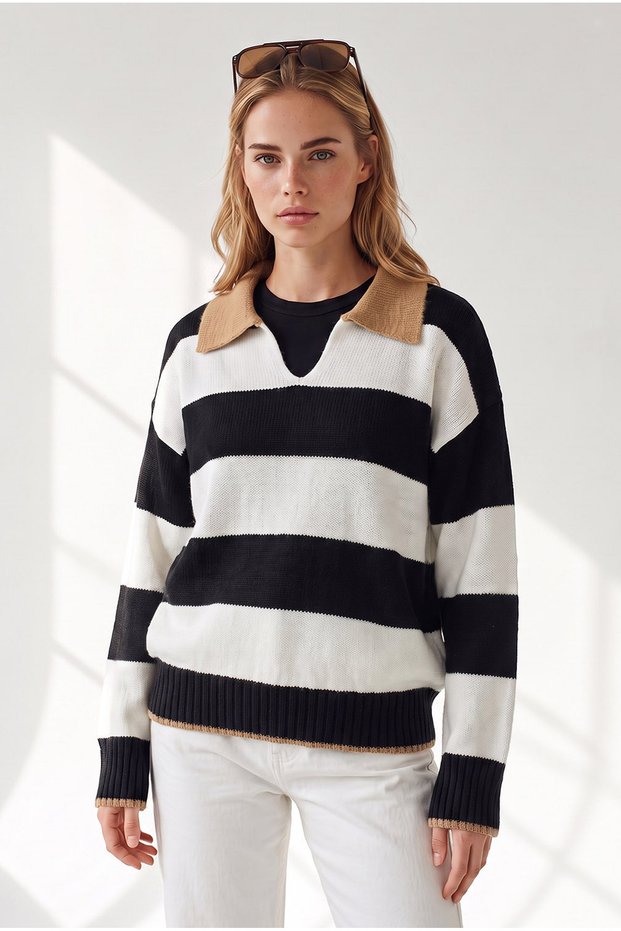 Women's Black and White Contrast Collar Polo Collar Knitwear Sweater Kzk-19001187