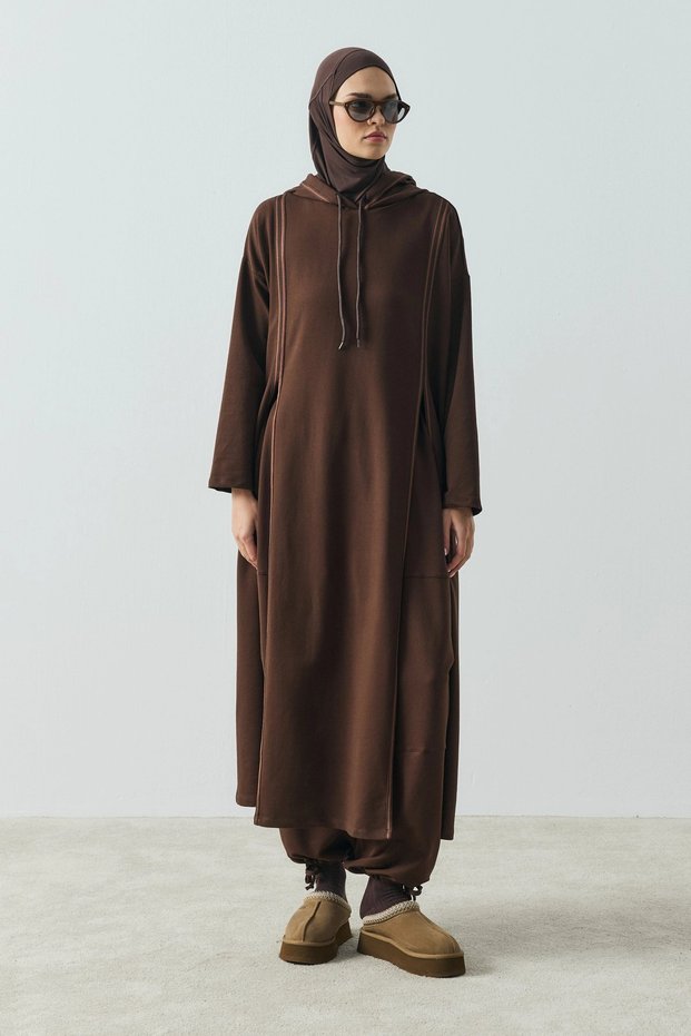 Colette Slit Sweatshirt Brown