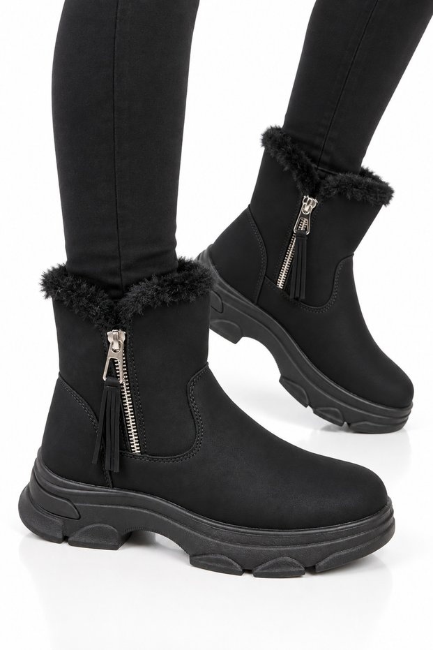 Women's nubuck fur-lined cold weather boots with side zipper detail - black
