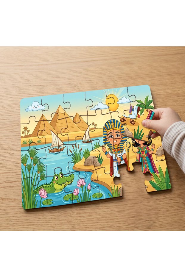 24 Piece Wooden Children's Puzzle with Egyptian Pharaohs Design