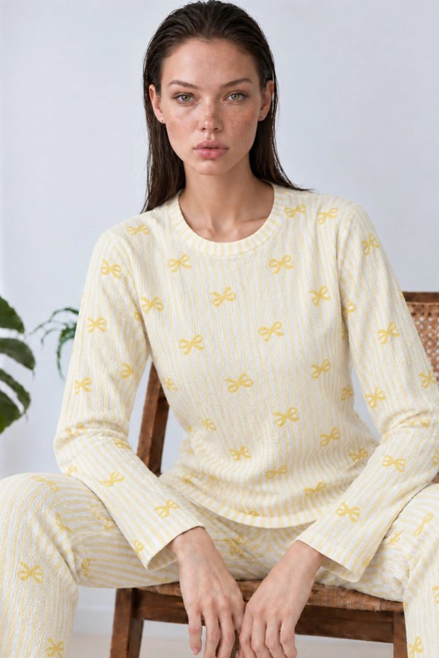Women's Yellow Striped Patterned Double Pajama Set