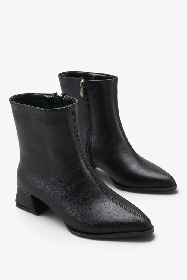| Women's Black Pointed Toe Heeled Boots with Non-Slip Sole