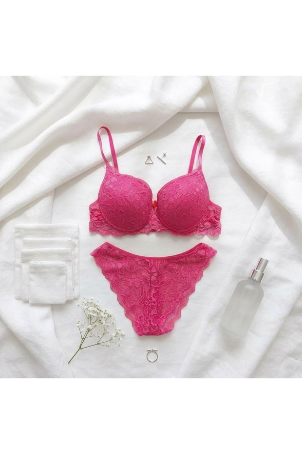 Supported Padded Lace Panties Bra and Underwear Set