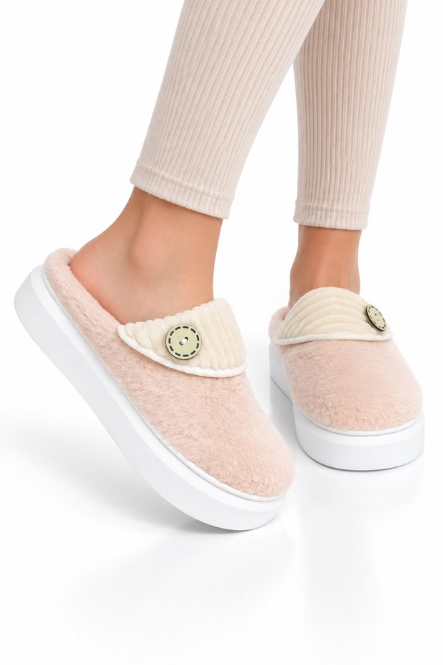Women's Warm Plush Button Detailed House Slippers Cream
