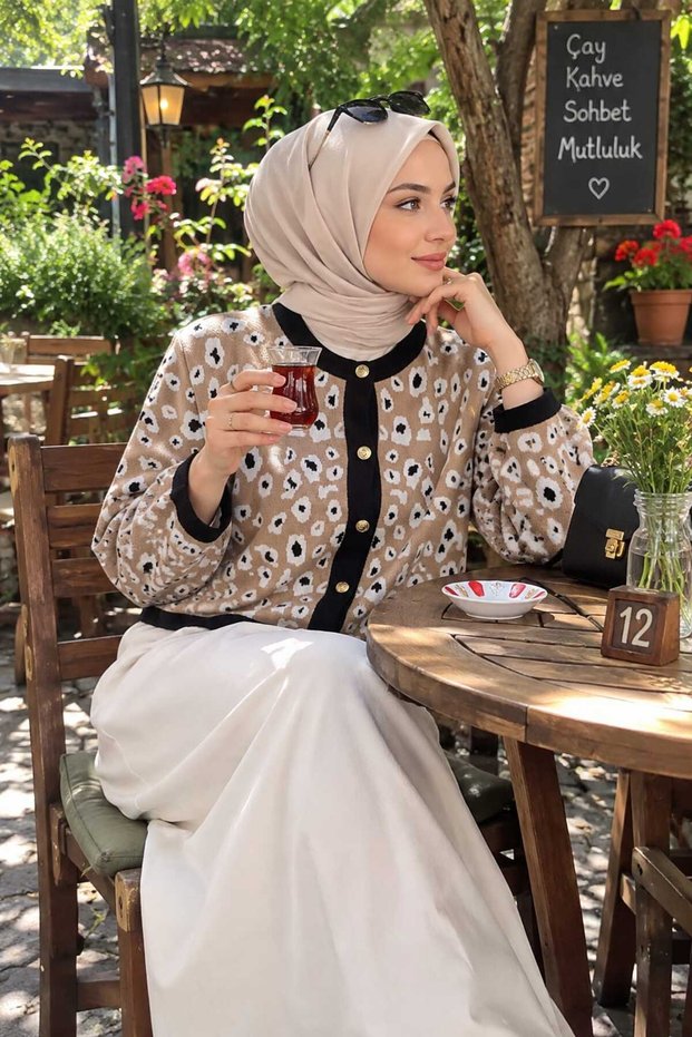 Leopar desen triko ceket