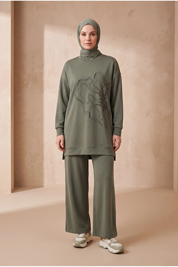 Stone-Embellished Soft Textured Flexible Premium Suit