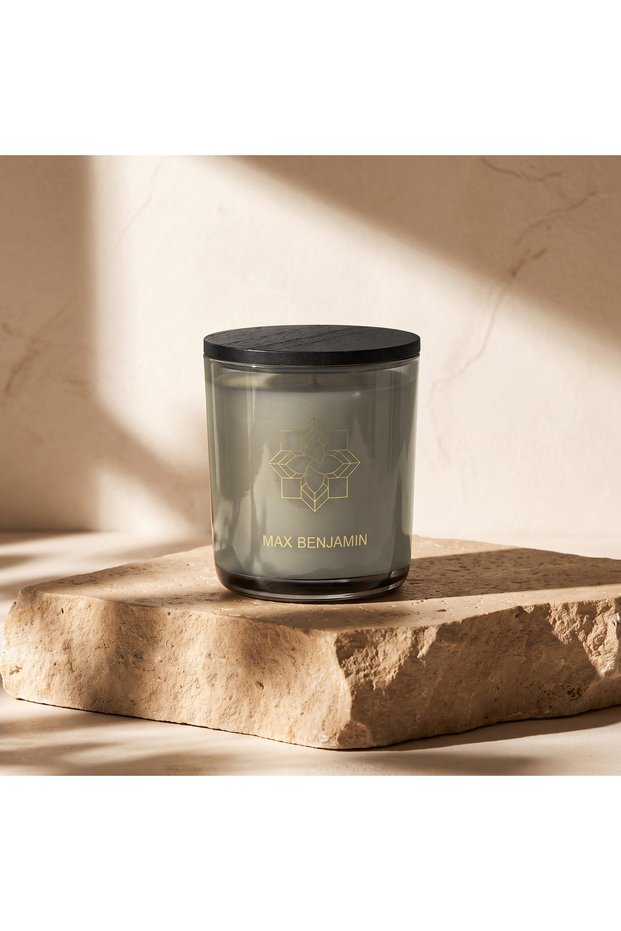 Irish Leather and Oud Scented Jar Candle - 210 gms