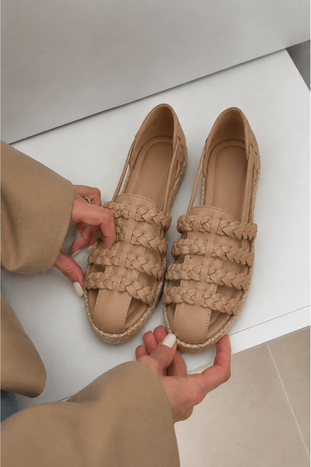 Wicker Sole Braided Leather Ballerinas - B100 - Nude
