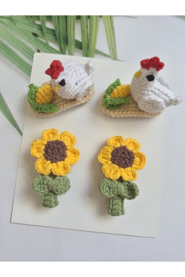 Cute Children's Hair Accessory with Sunflower and Chicken Figures, Pinterest Niche Series Hairpin, Handmade Crochet, Handcrafted, 4-Piece Hairpin, Girls' Knitted Hair Accessory