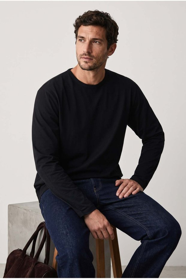 Men's Black T-Shirt Wide Sleeve Crew Neck Long Sleeve T-Shirt