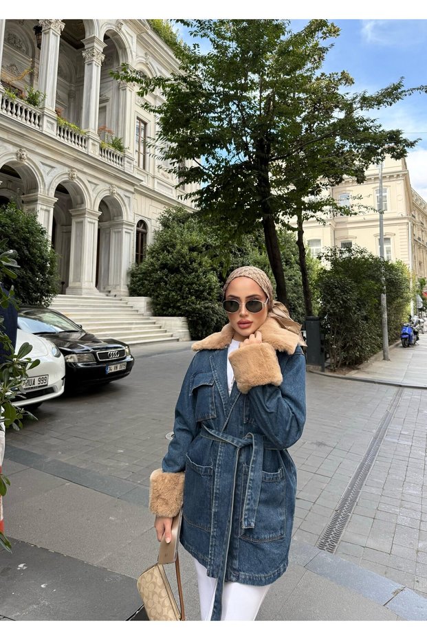 Women's Collar Fur Detailed Hijab Denim Jacket - Denim/Tan