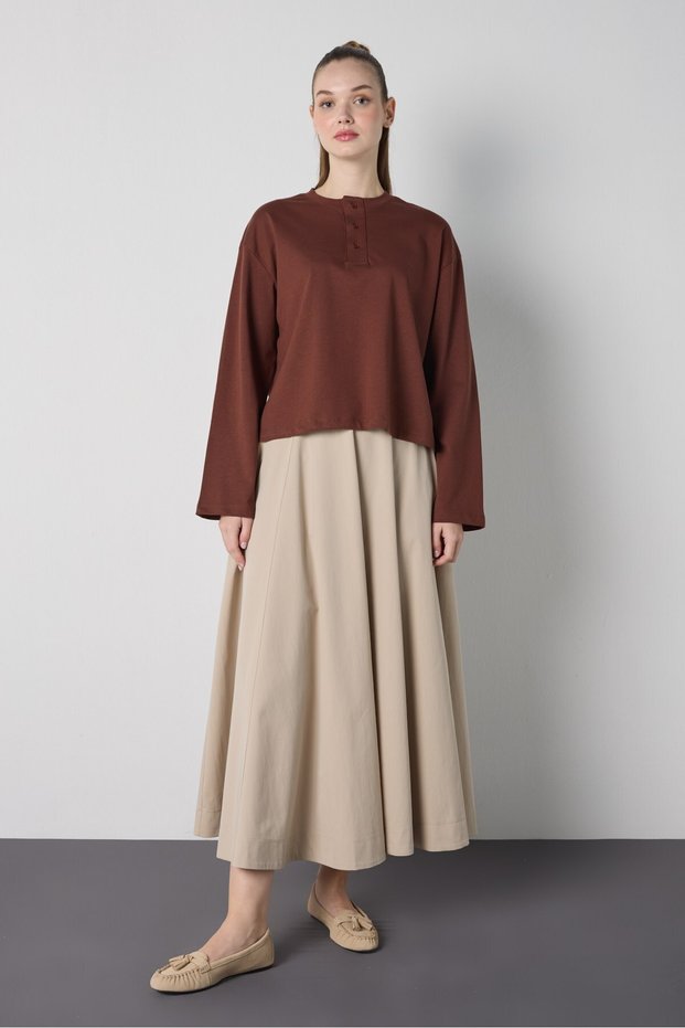 Women's Brown Crop Buttoned and Patted Cotton T-Shirt 32057