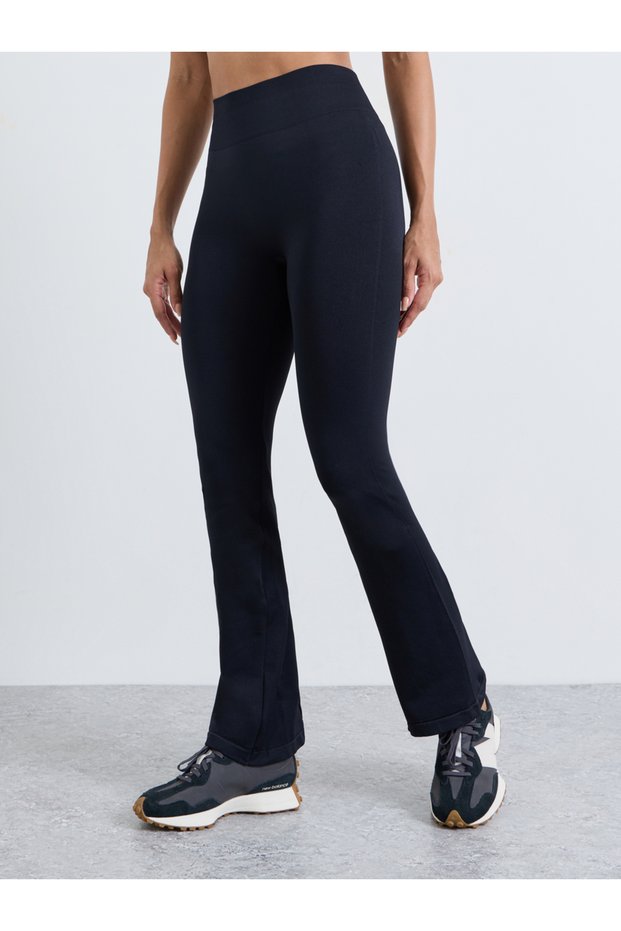 Black Seamless Broad Waist Flare Leggings