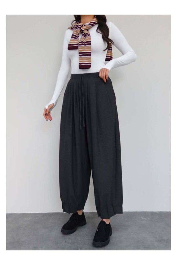 Pleated Cuffed Lace-Up Shalwar Trousers
