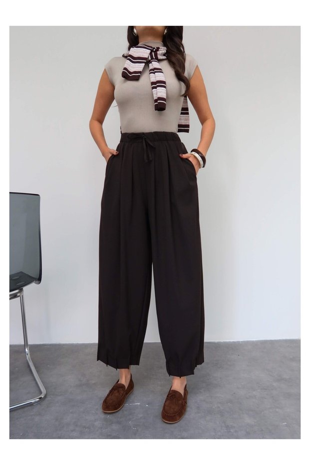 Pleated Cuffed Lace-Up Shalwar Trousers