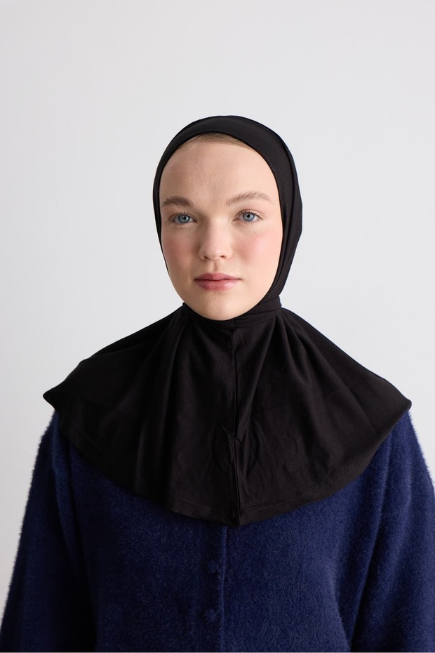 Comfort Bonnet with Neck Collar