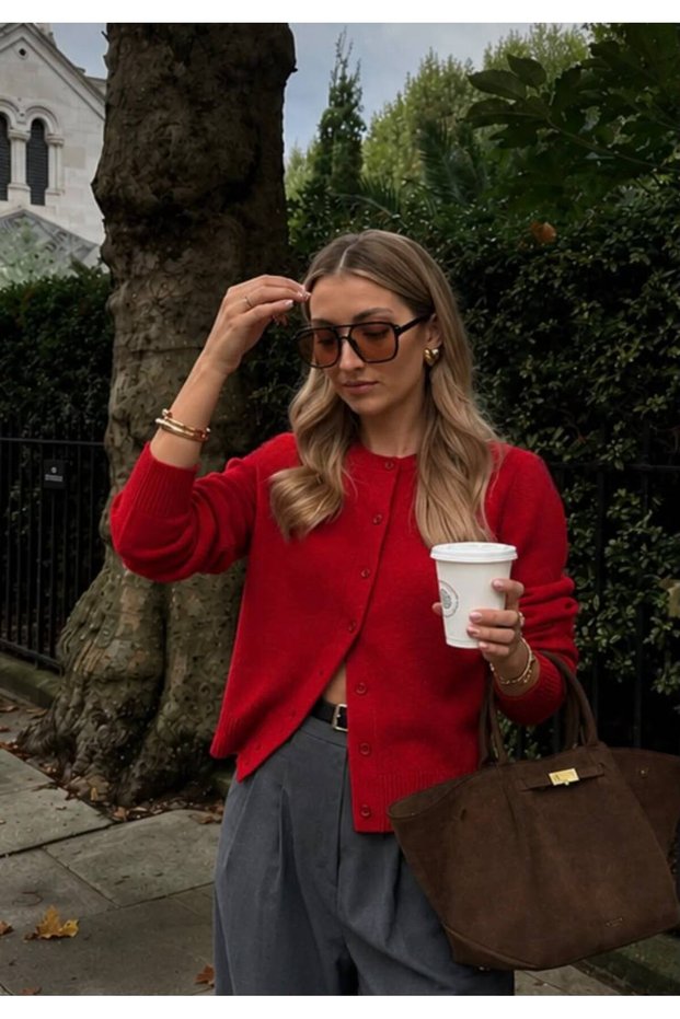 Women's Crew Neck Cardigan