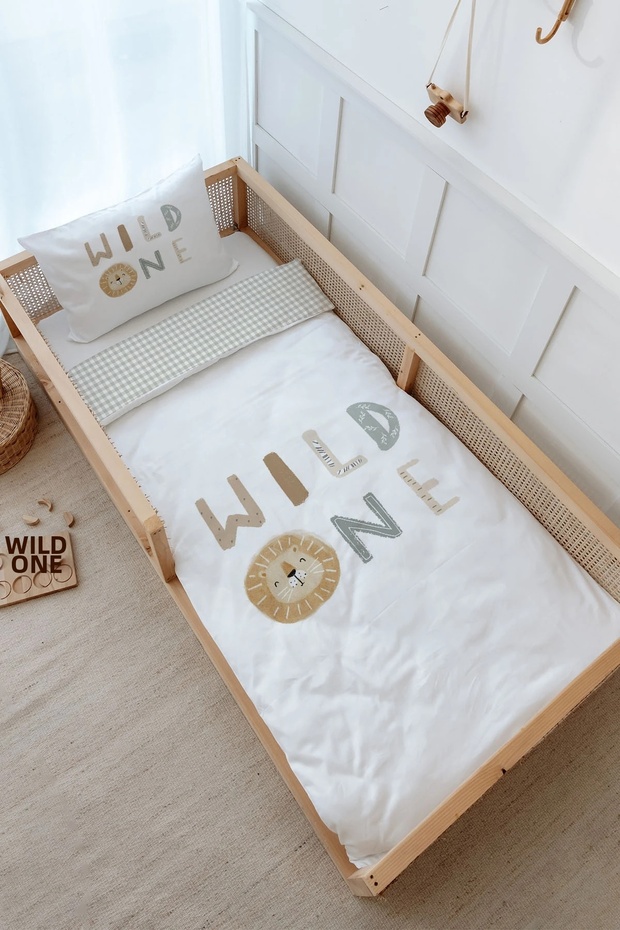 Montessori Duvet Cover and Fitted Sheet Set - Royal Series - Wild One