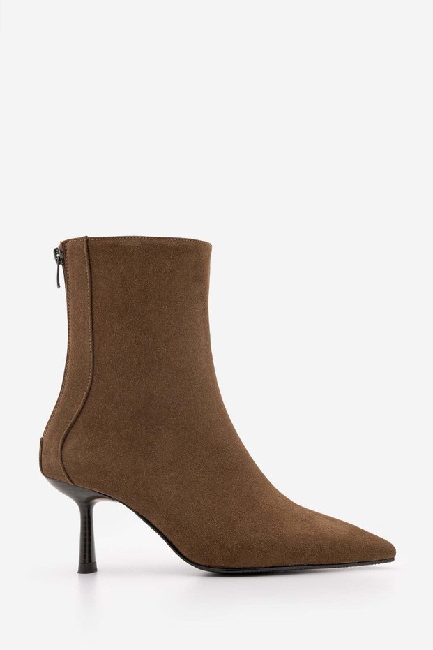 Women's Boots&Booties Pointed Toe Goblet Heel Back Zipper Classic Thin Heeled Boots Tisa Light Brown Suede