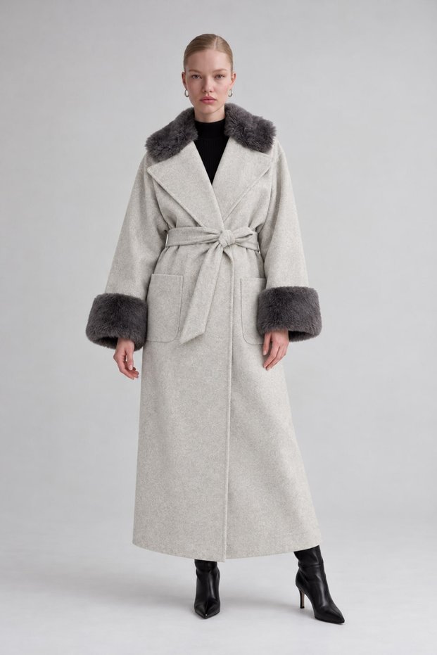 Gray Collar Sleeves Fur Detailed Coat