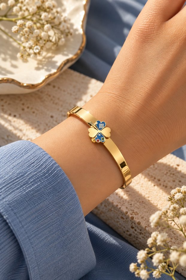 Clover Detailed Gold Steel Handcuff Bracelet Lucky Bracelet