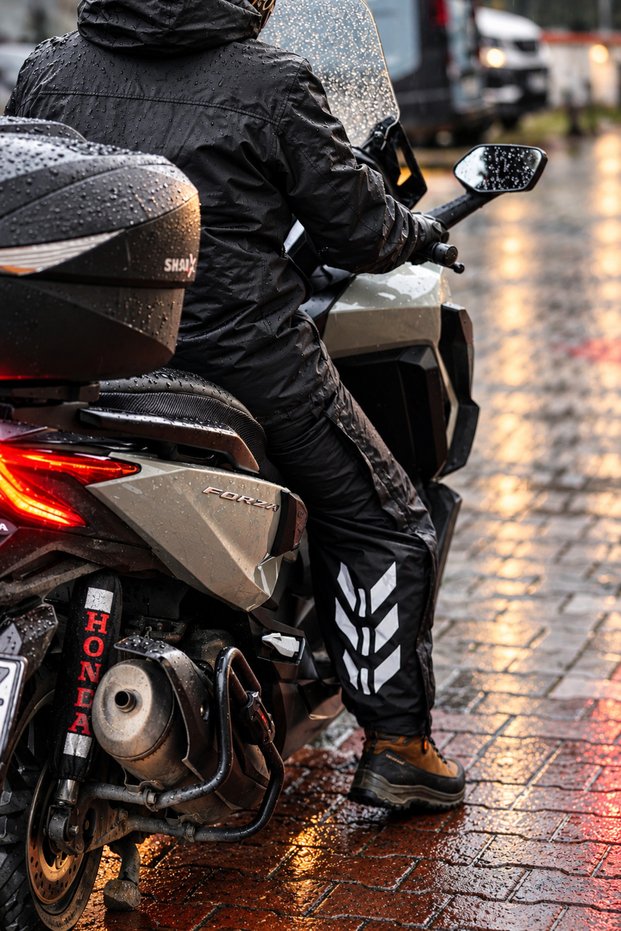100% Water Windproof Reflective Detachable Extra Fiber Lining Reinforced Biker Raincoat Pants
