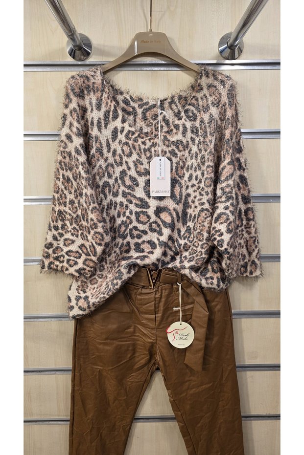 Italian Sweater Leopard Pattern Half Sleeve