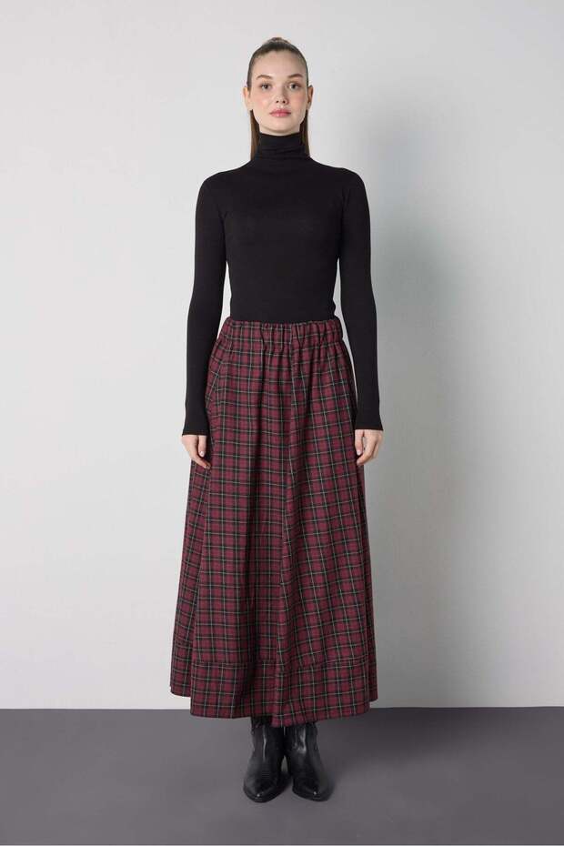Women's Burgundy Plaid Long Skirt with Elastic Waist 32091