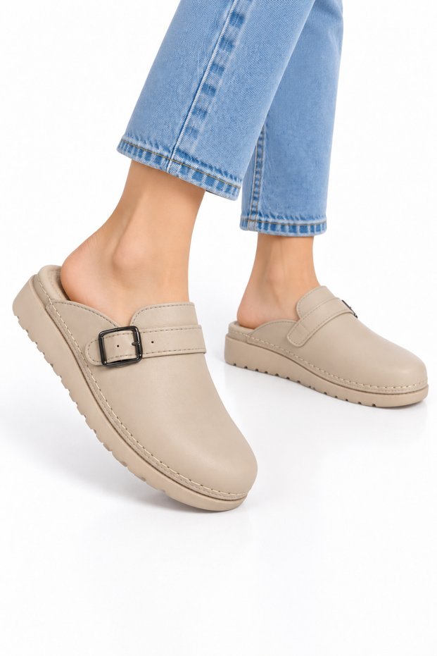 Women's Padded Sole Comfort Home & Outdoor Slippers Beige