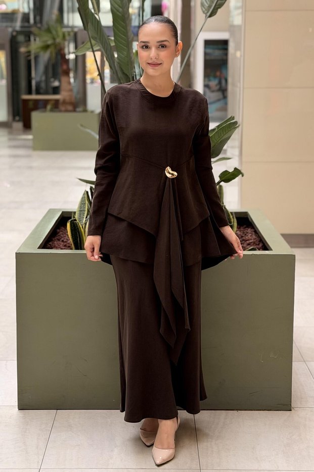 Navi Suit with Blouse Front with Gold Accessories and Verev Skirt