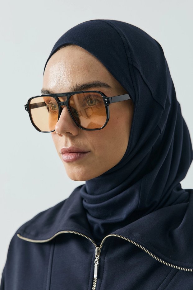 ليلا فيسكون بون كحلي