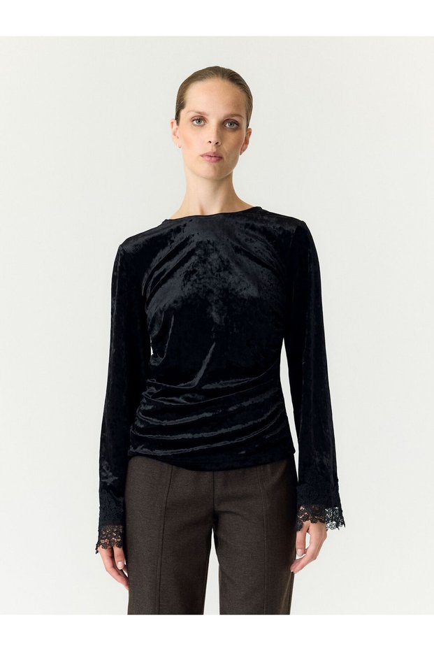 Top YASVELLIA LS