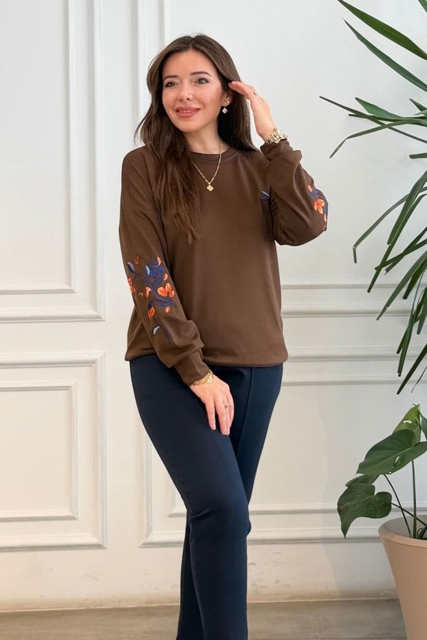 Sweatshirt with Embroidery on the Front and Sleeves