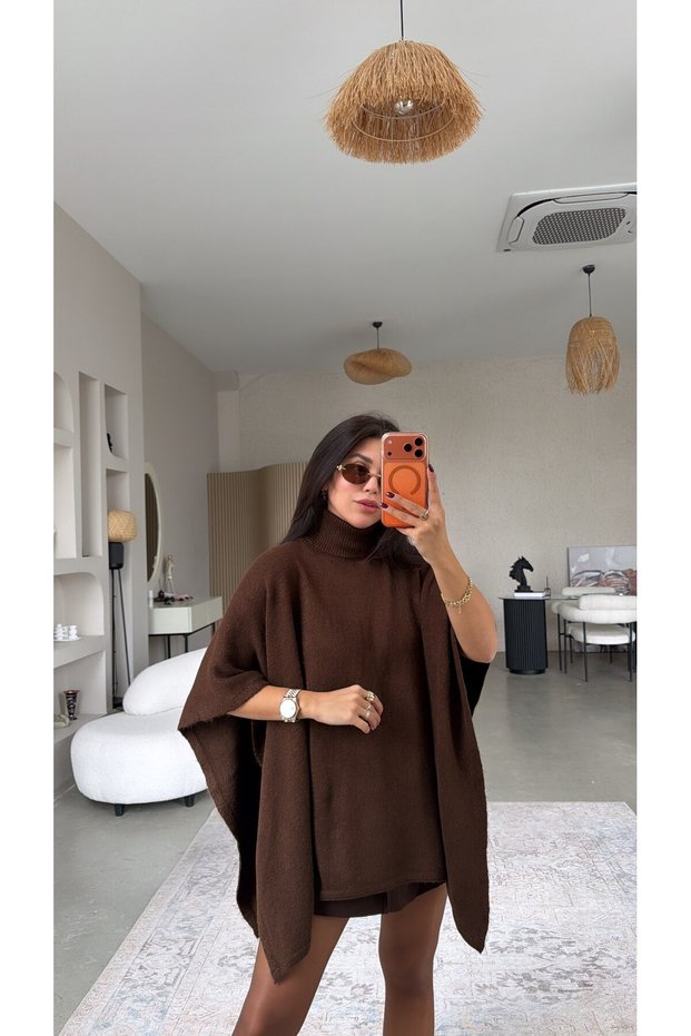 معطف صيد السمك البني