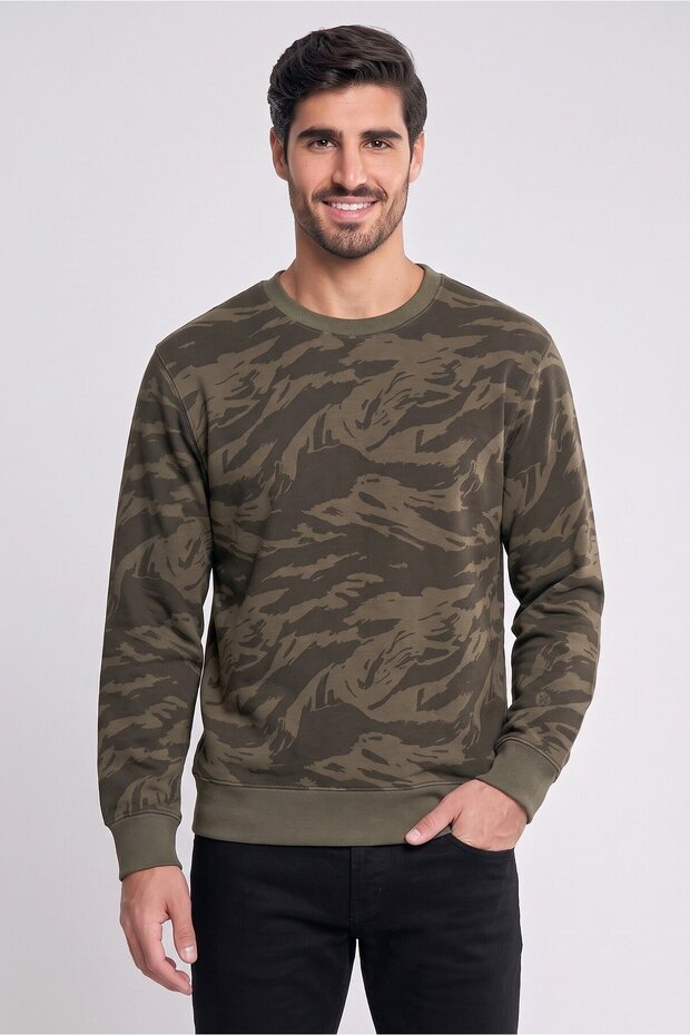 Men Crew Neck Long Sleeve Camouflage Sweatshirt, Multicolor