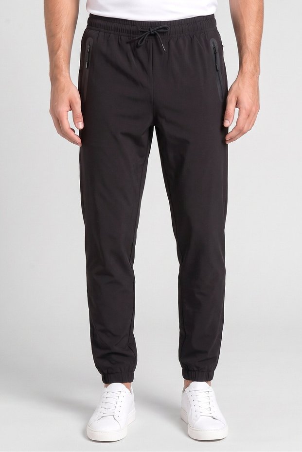 Men Sportswear Fit Training Tack Pants, Black