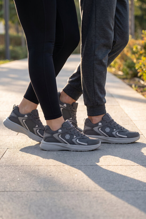 Lace-Up Thick Comfortable Sole Lightweight Flexible Smoked Unisex Walking and Sports Shoes Sneaker 2032
