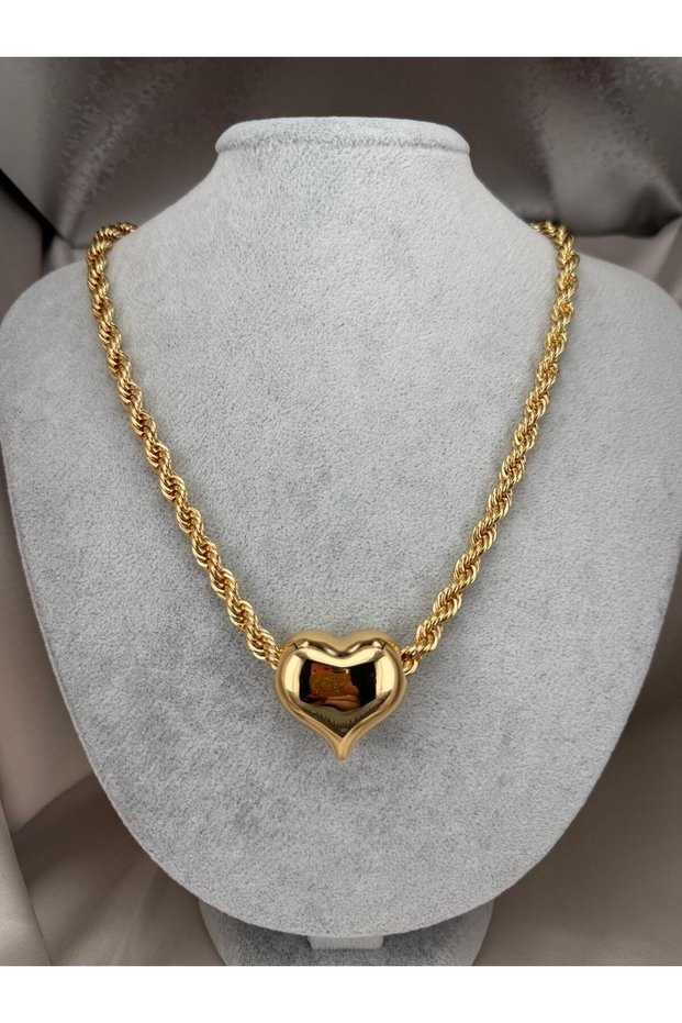 Gold Color Thick Twisted Chain with Large Curved Heart Figure Modern Stylish Women's Necklace